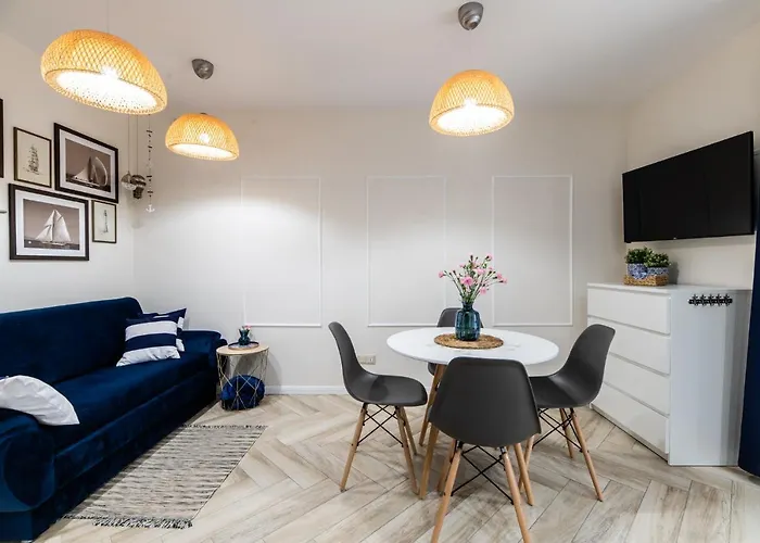 Lajba Kapitana-rowy דירה *