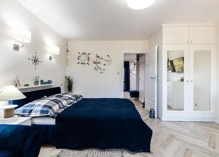 Lajba Kapitana-rowy *